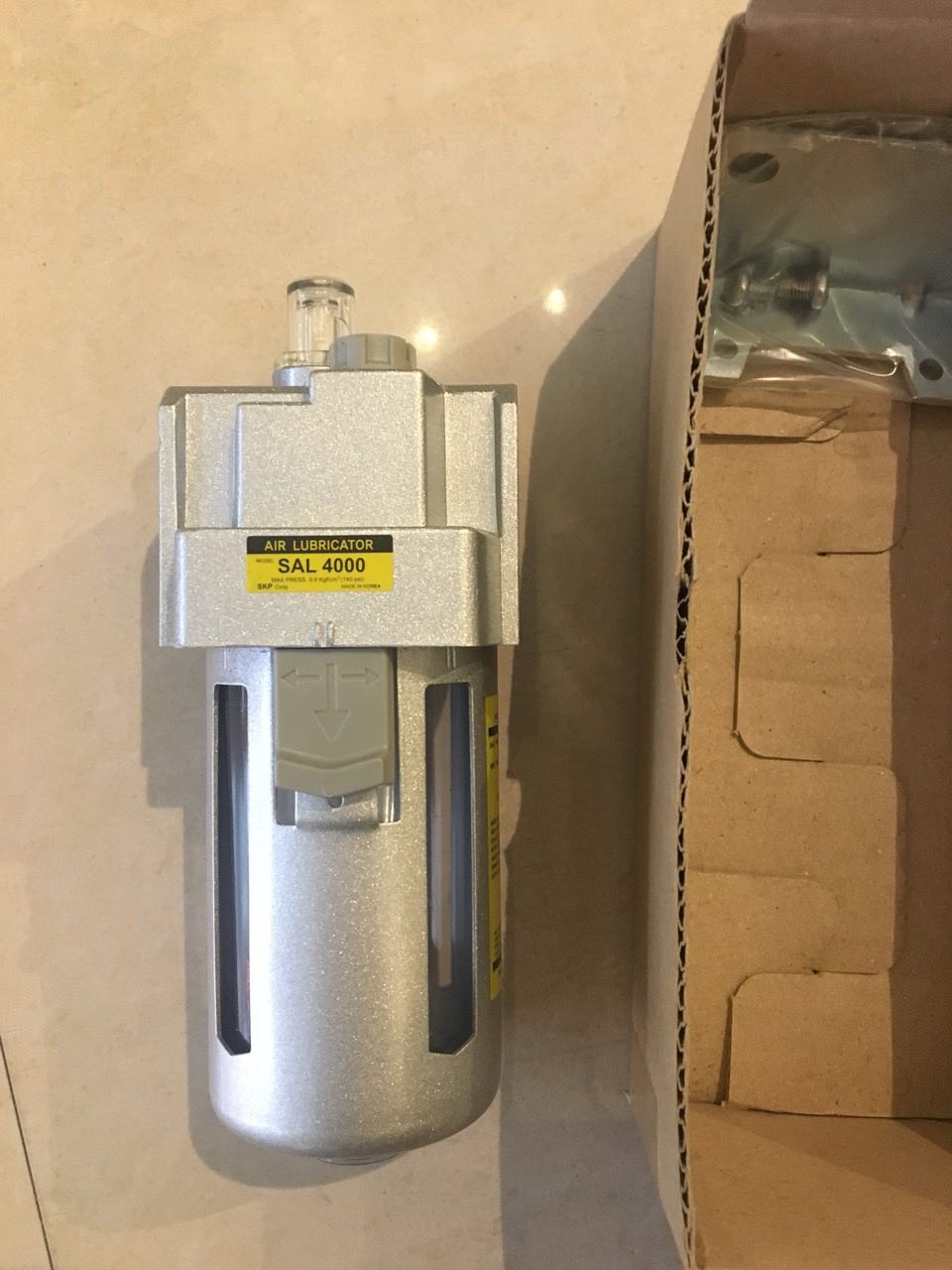 Bộ Mù Dầu (Tra Dầu) Khí Nén SKP SAL 400-06 Series